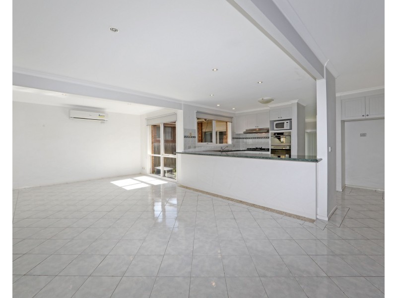 60 Simon Avenue, Rowville VIC 3178