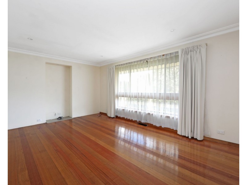 18 Carrara Rd, Rowville VIC 3178