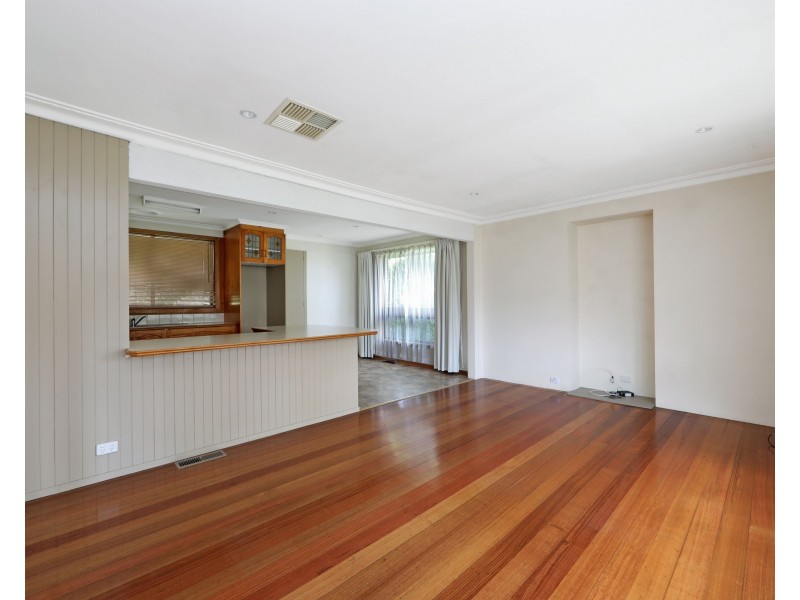 18 Carrara Rd, Rowville VIC 3178