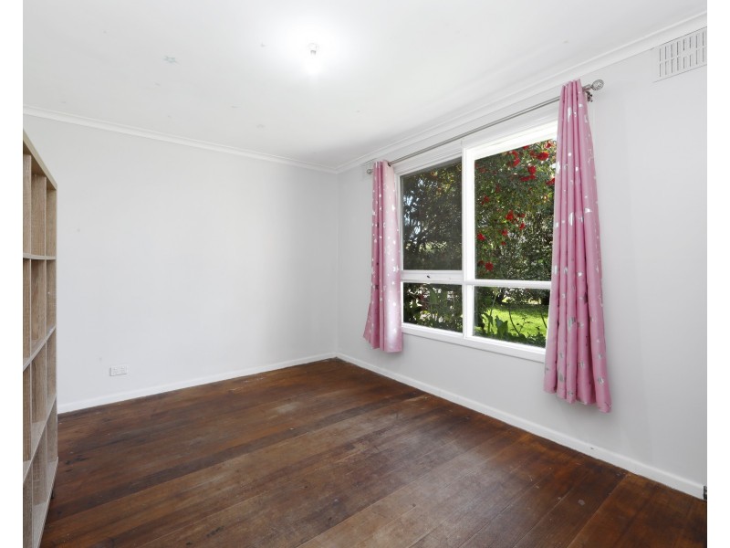 20 Lydford  Road, Ferntree Gully VIC 3156