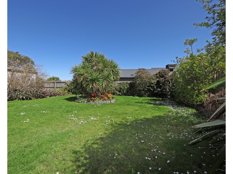 20 Lydford  Road, Ferntree Gully VIC 3156
