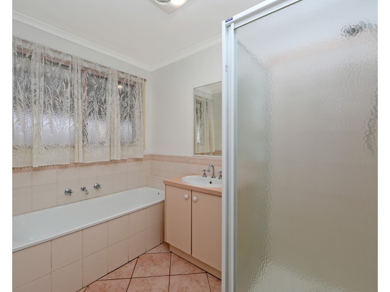 129 Kellbourne Drive, Rowville VIC 3178