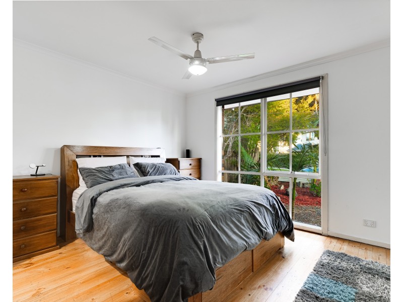 42 Lakeview Avenue, Rowville VIC 3178