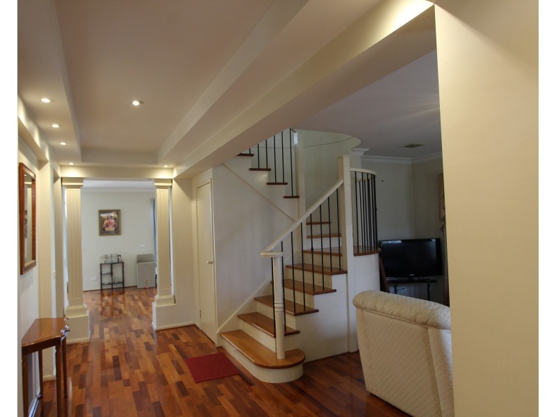 3 Gleneagles Court, Rowville VIC 3178