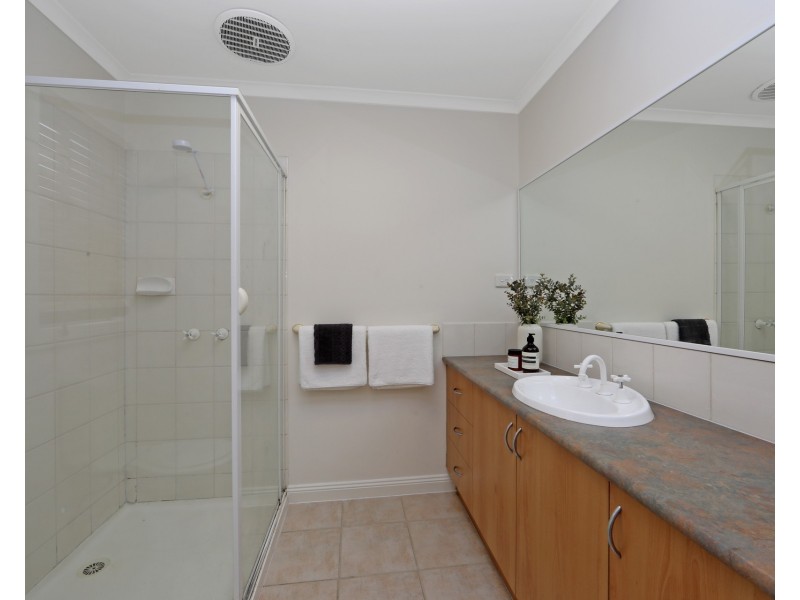 3 Memory Lane, Rowville VIC 3178