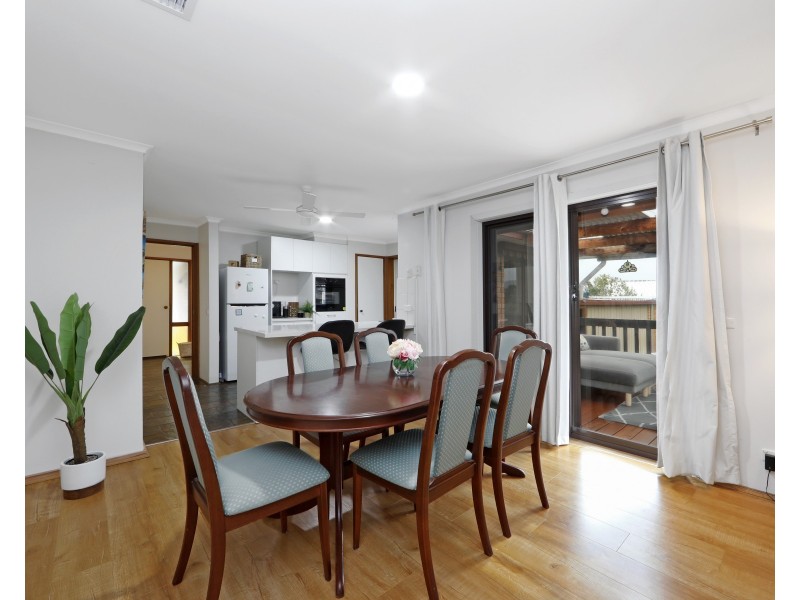 2 Darnley Court, Rowville VIC 3178