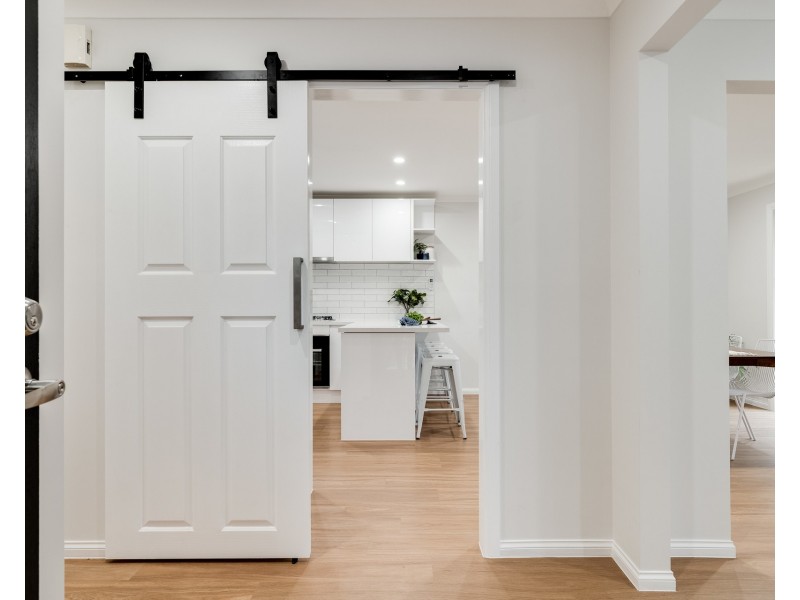 1/11 Lakeview Avenue, Rowville VIC 3178