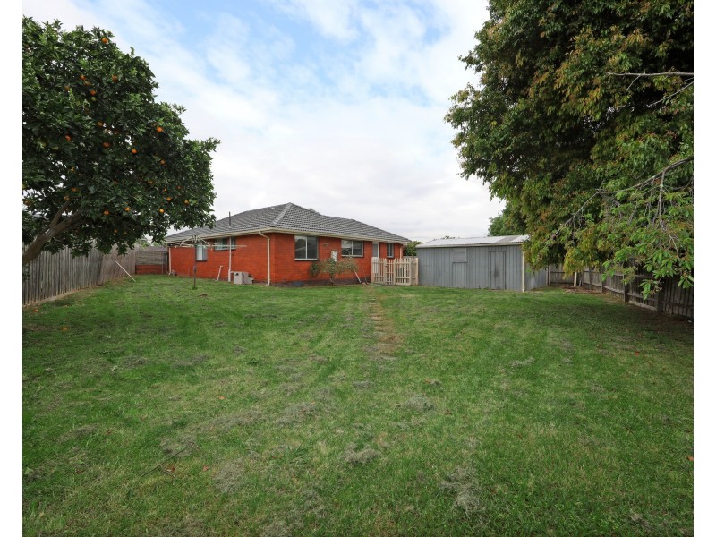 2 Werona Court, Mulgrave VIC 3170