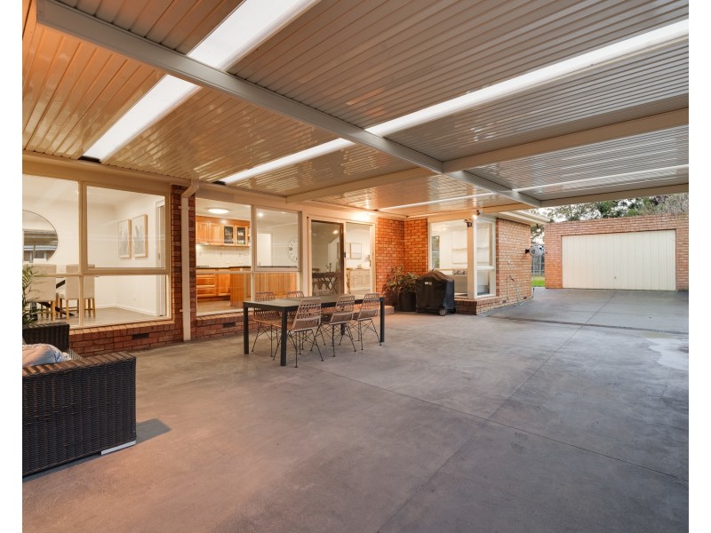 14 Murray Crescent, Rowville VIC 3178