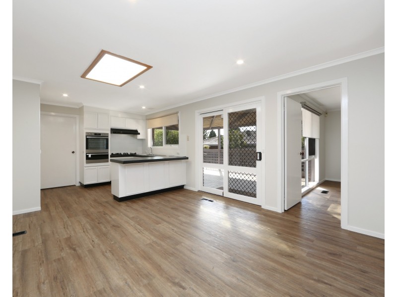 25 Murray Crescent, Rowville VIC 3178