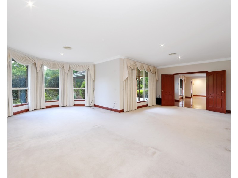 29 Parkside Boulevard, Lysterfield South VIC 3156