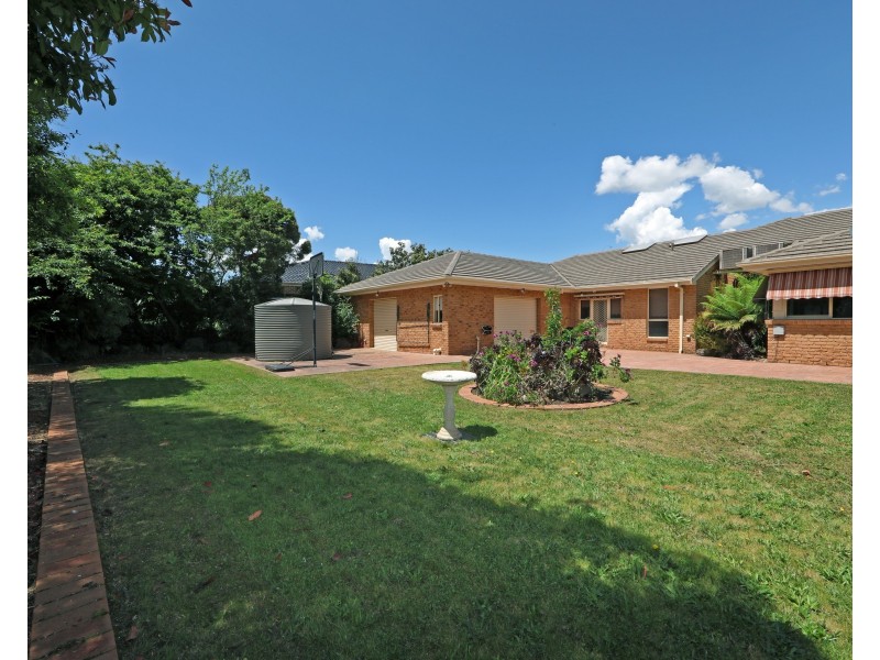 29 Parkside Boulevard, Lysterfield South VIC 3156