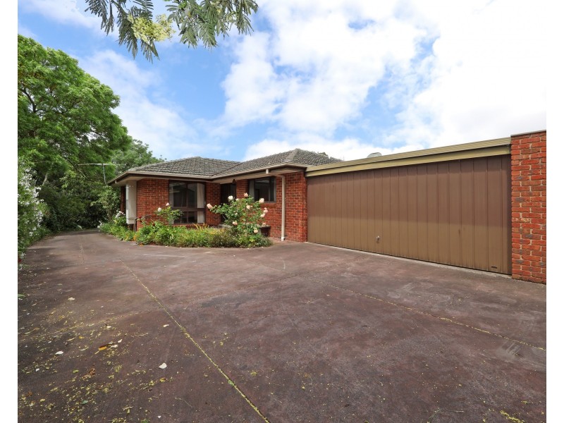 9 Alan Street, Blackburn South VIC 3130