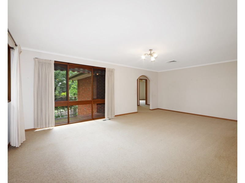 9 Alan Street, Blackburn South VIC 3130