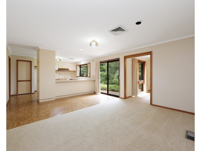 9 Alan Street, Blackburn South VIC 3130