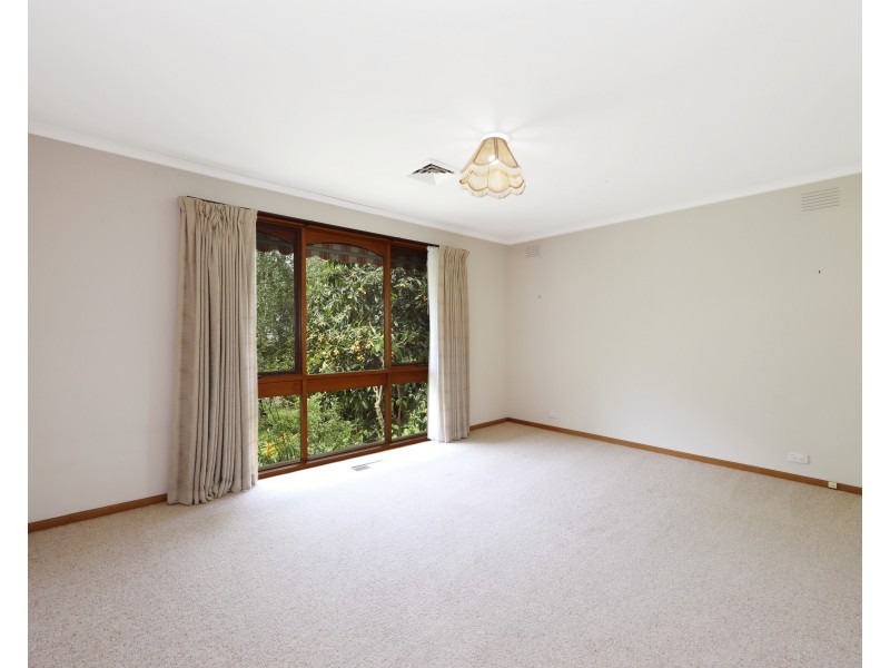 9 Alan Street, Blackburn South VIC 3130