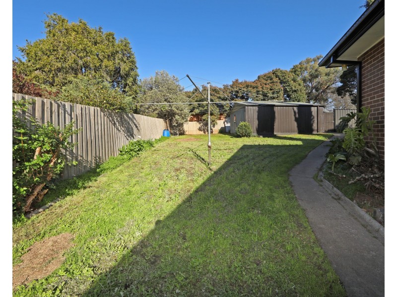 39 Waters Avenue, Upper Ferntree Gully VIC 3156