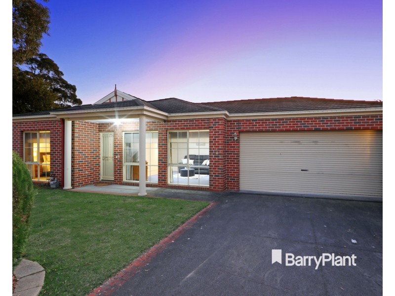 1/8 Stamford Crescent, Rowville VIC 3178