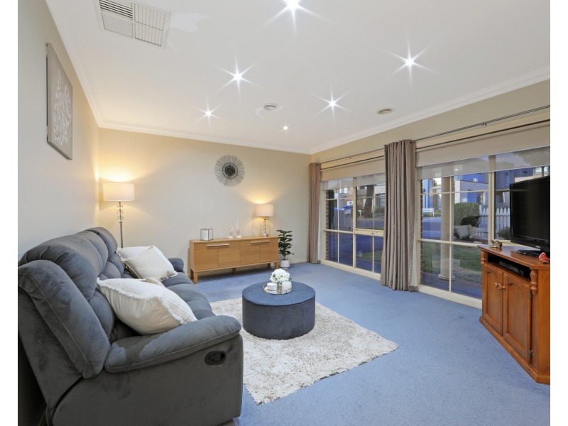 1/8 Stamford Crescent, Rowville VIC 3178