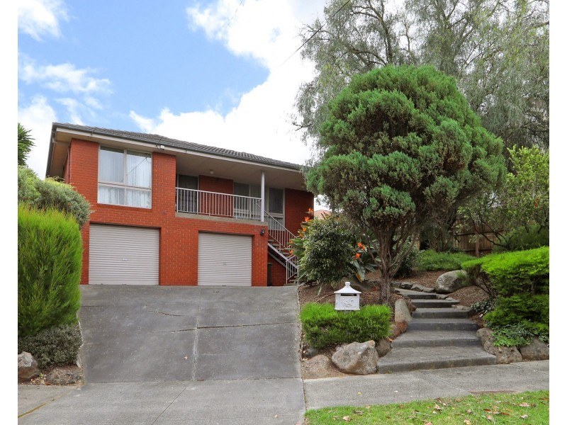 19 Toulon Drive, Templestowe Lower VIC 3107