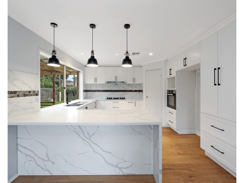 5 Stableford Court, Rowville VIC 3178