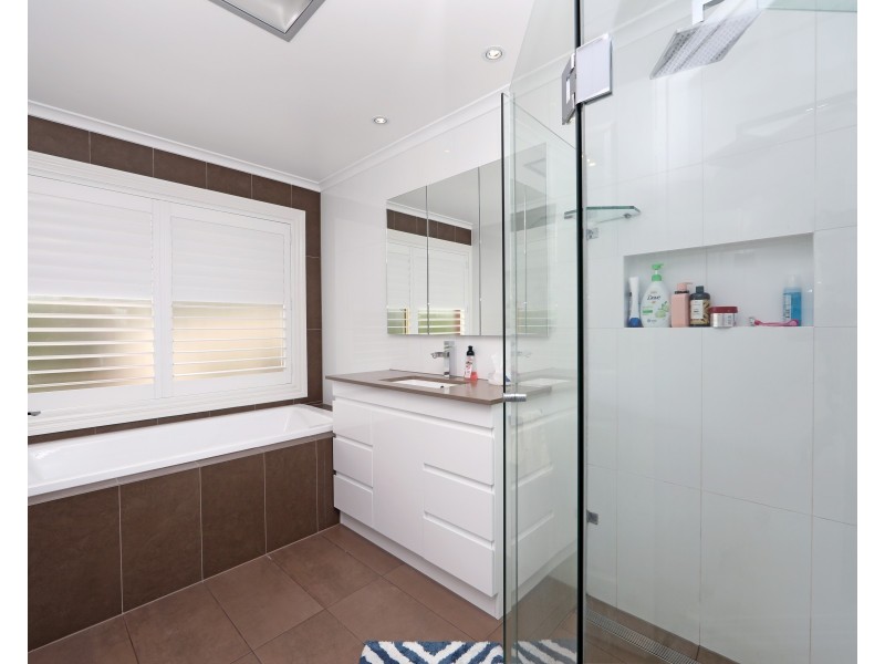 2 Whitton Court, Rowville VIC 3178