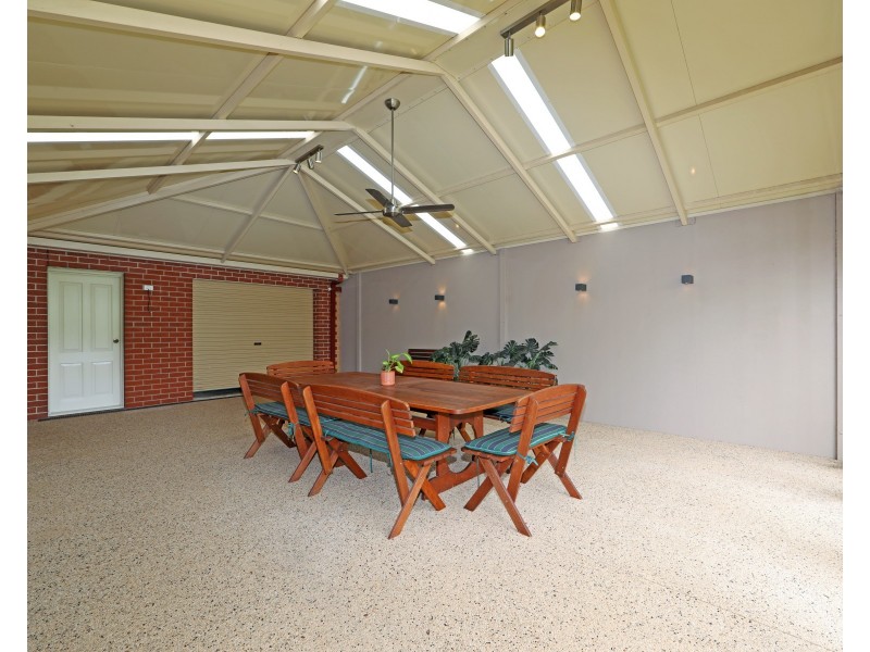 2 Whitton Court, Rowville VIC 3178