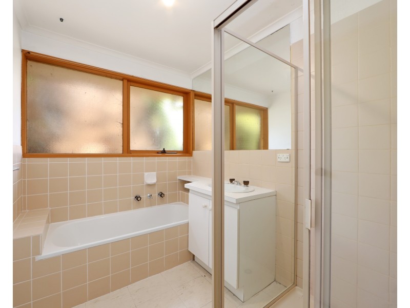 4 Keiwa Place, Rowville VIC 3178