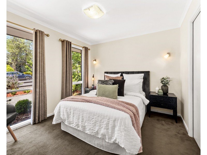 3 Metcalf Crescent, Rowville VIC 3178