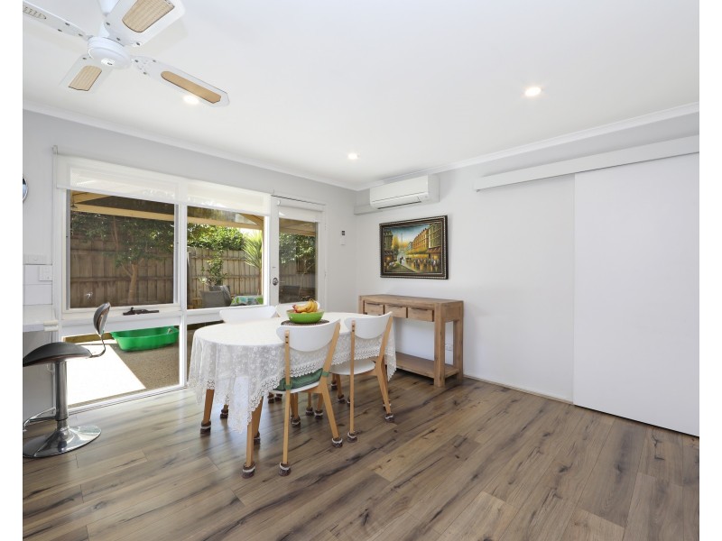 10 Hollyview Court, Rowville VIC 3178