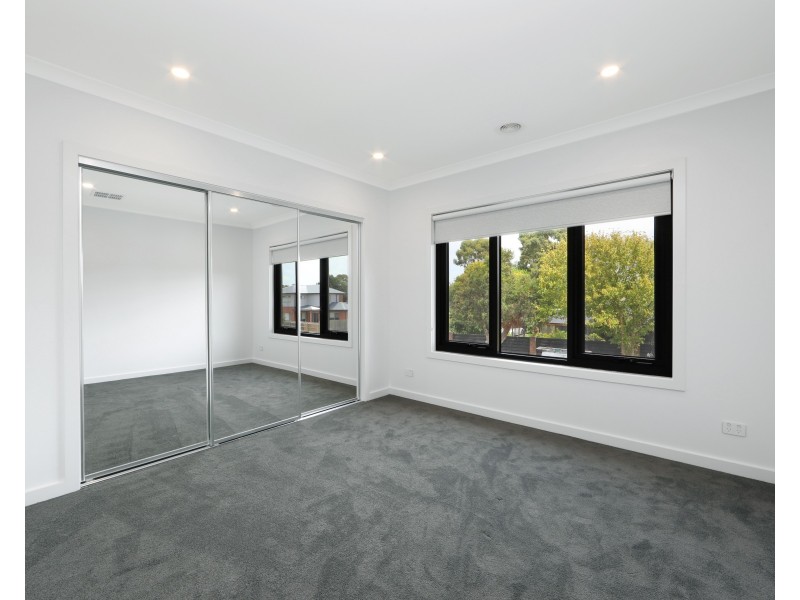 3 Balladonia Road, Rowville VIC 3178