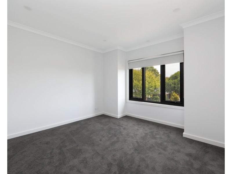 153b Murrindal Drive, Rowville VIC 3178