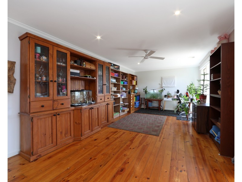 8 Tanya Court, Rowville VIC 3178