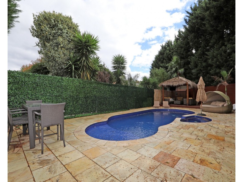 3 Whitton Court, Rowville VIC 3178