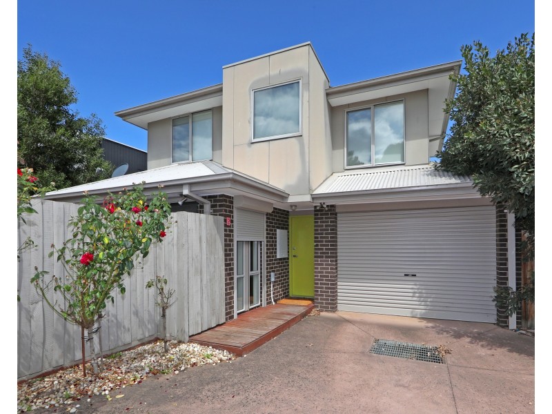 2/41 Deschamp Crescent, Rowville VIC 3178