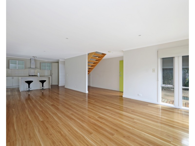 2/41 Deschamp Crescent, Rowville VIC 3178