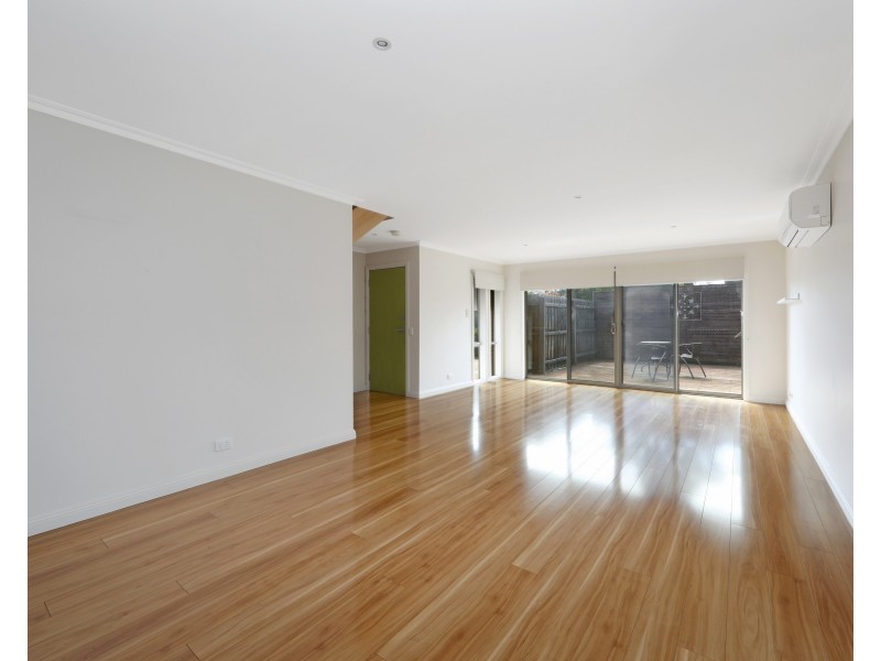 2/41 Deschamp Crescent, Rowville VIC 3178