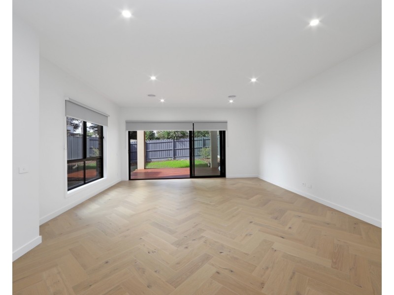 7B Simon Avenue, Rowville VIC 3178