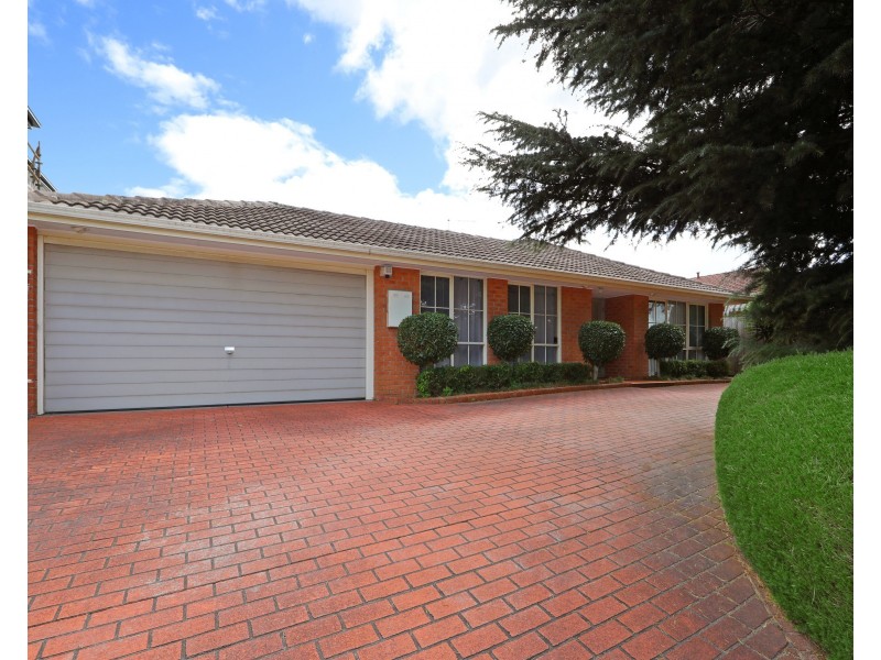 21 Tamboon Drive, Rowville VIC 3178