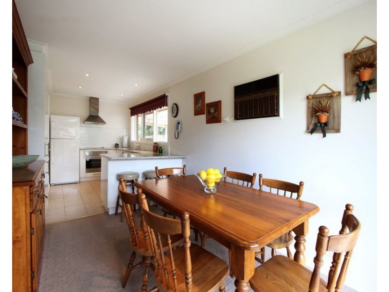 1 McMahons Road, Ferntree Gully VIC 3156