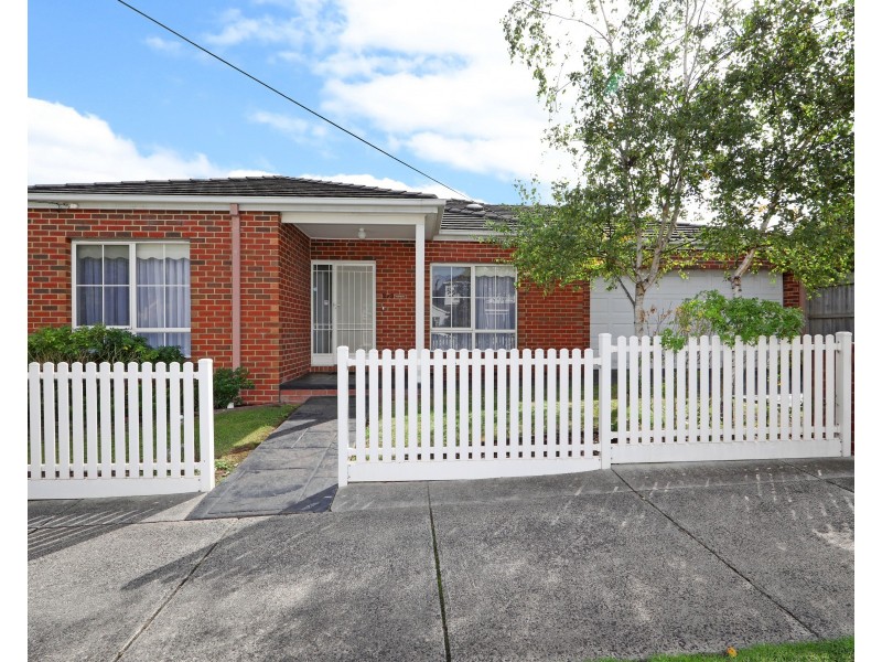 2/3 Fonteyn Drive, Wantirna South VIC 3152