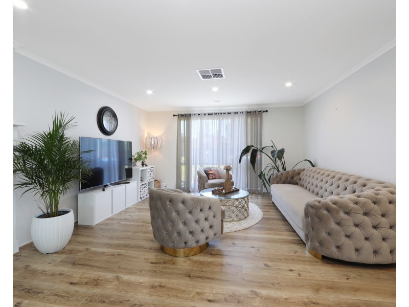 175 Karoo Road, Rowville VIC 3178