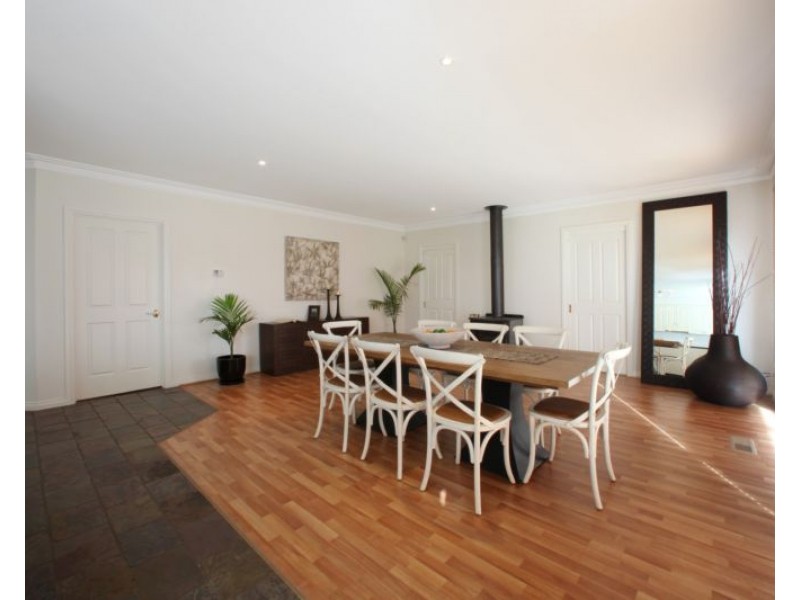 4 Filmer Court, Rowville VIC 3178