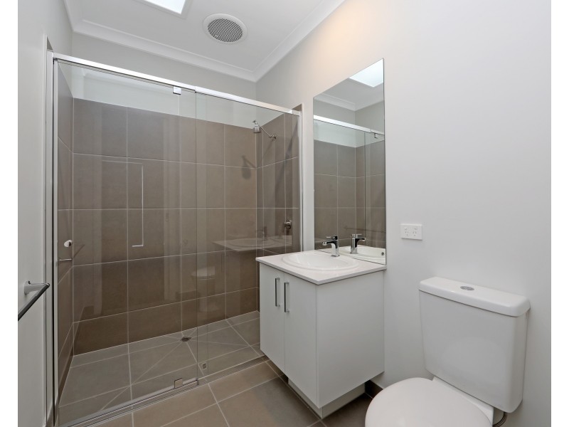 23A Bartlett Avenue, Croydon VIC 3136