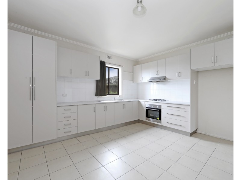 17 Allora  Avenue, Ferntree Gully VIC 3156