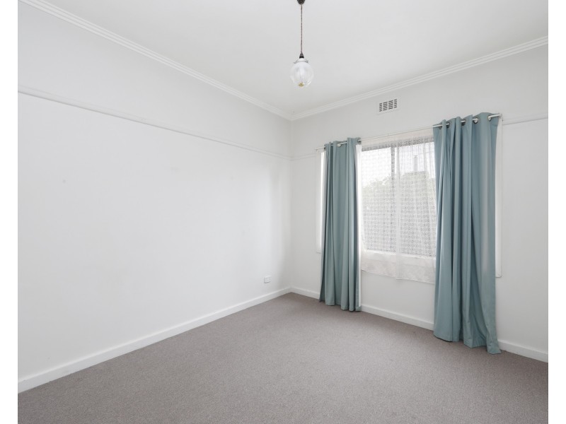 17 Allora  Avenue, Ferntree Gully VIC 3156