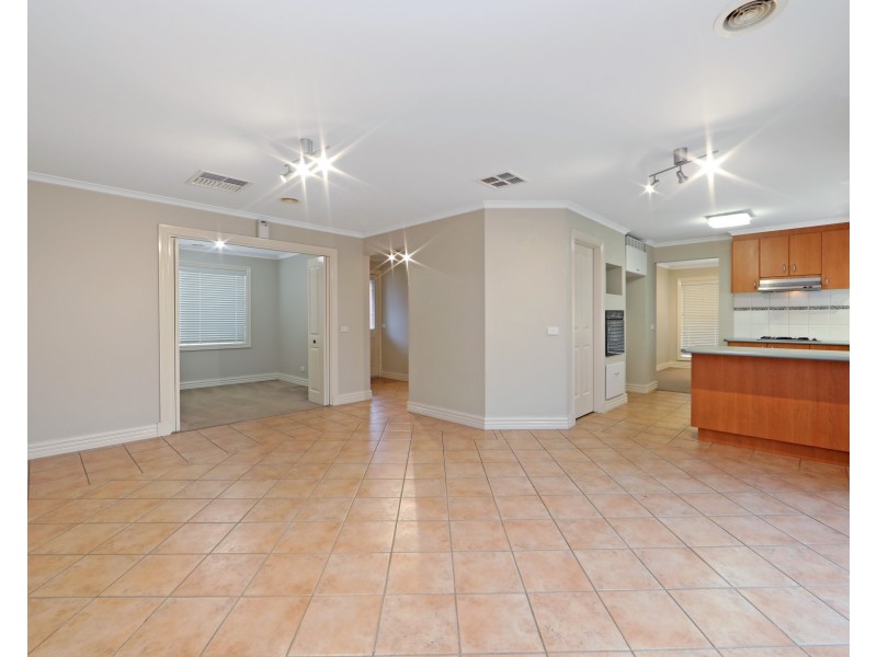 76 Heany Park Road, Rowville VIC 3178