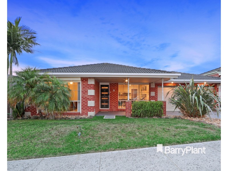 9 Golding Avenue, Rowville VIC 3178