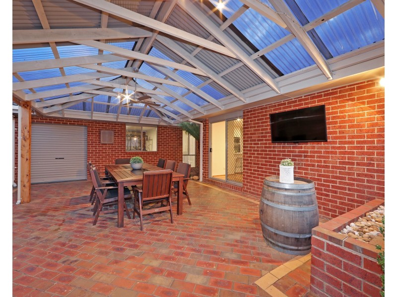 9 Golding Avenue, Rowville VIC 3178