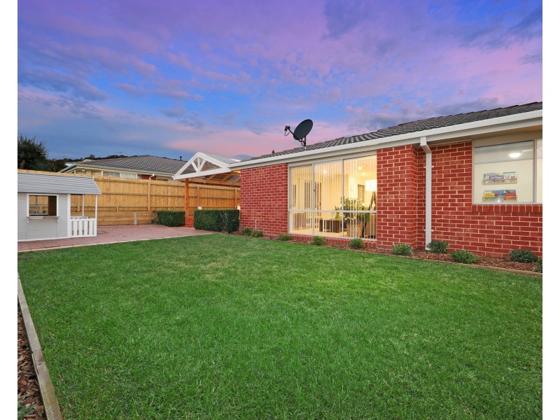 9 Golding Avenue, Rowville VIC 3178
